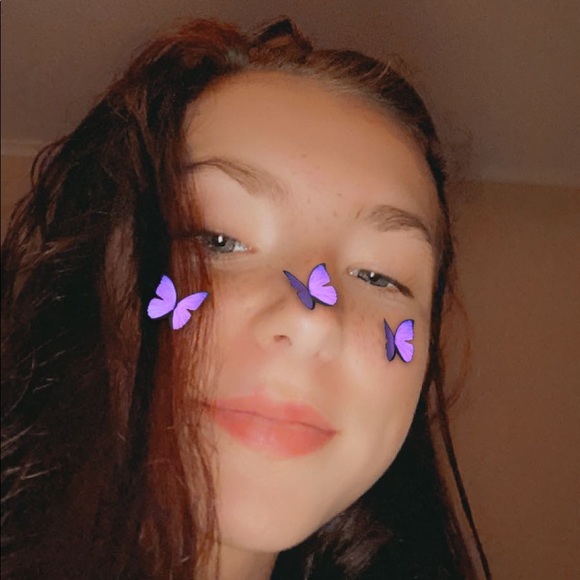 Meet your Posher, Marissa - Picture 1 of 1